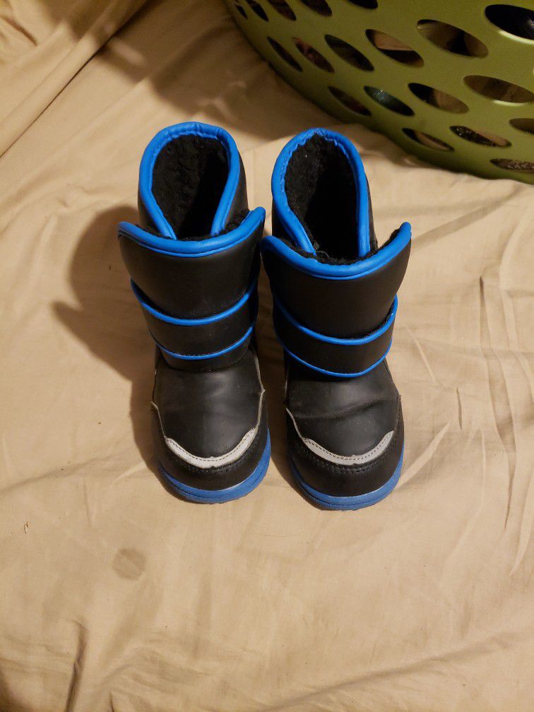 Snow Boots Toddler Size 9
