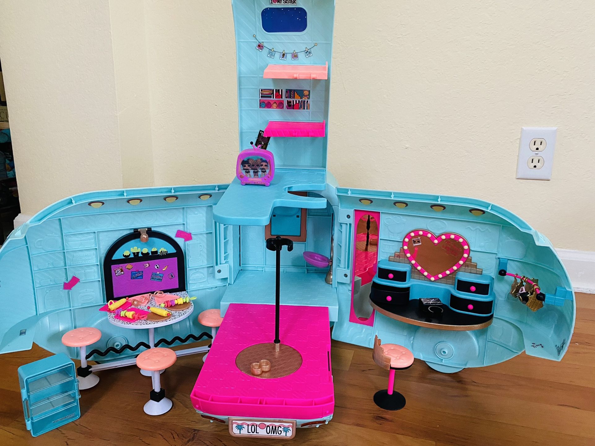 Lol Doll Campervan