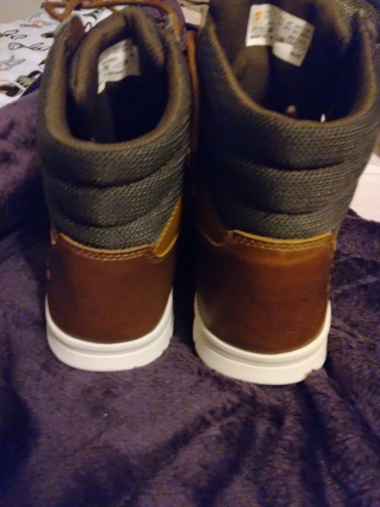 Men Timberland Boots Size 10.5