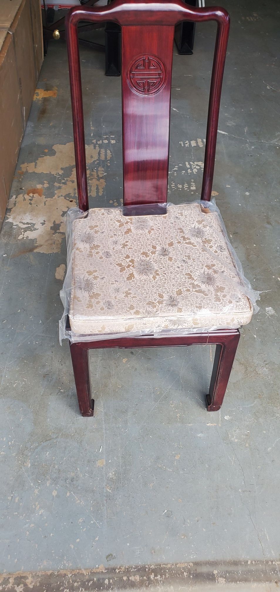 Beautifully designed cheery wood dinning chairs