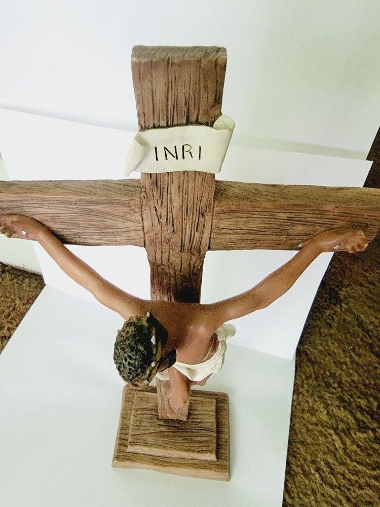 Black Jesus aromic statue