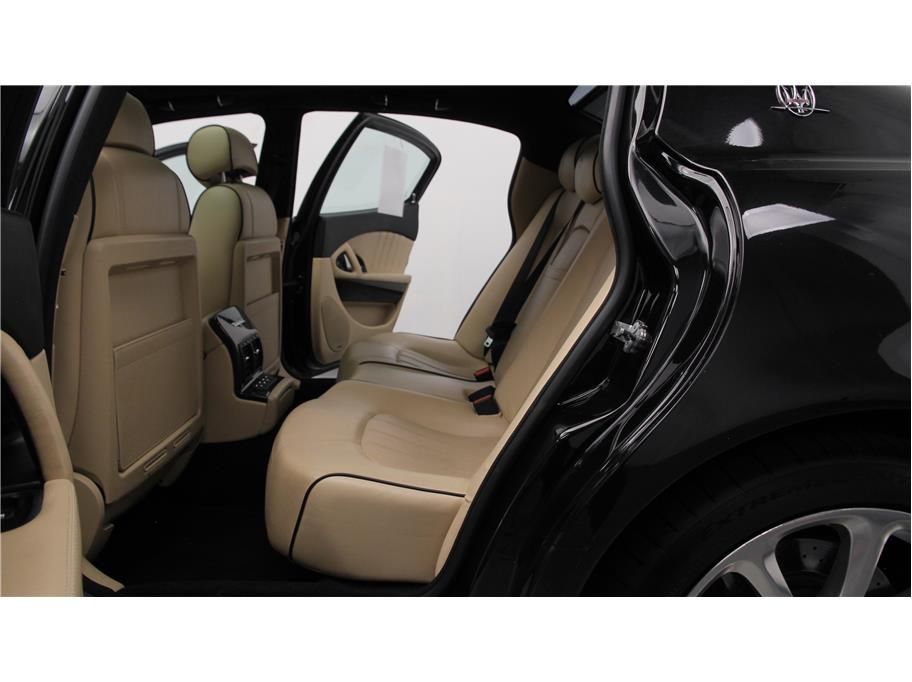 2012 Maserati Quattroporte