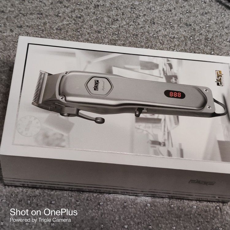 Cordless Rechargeable Hair Clippers With Guards,