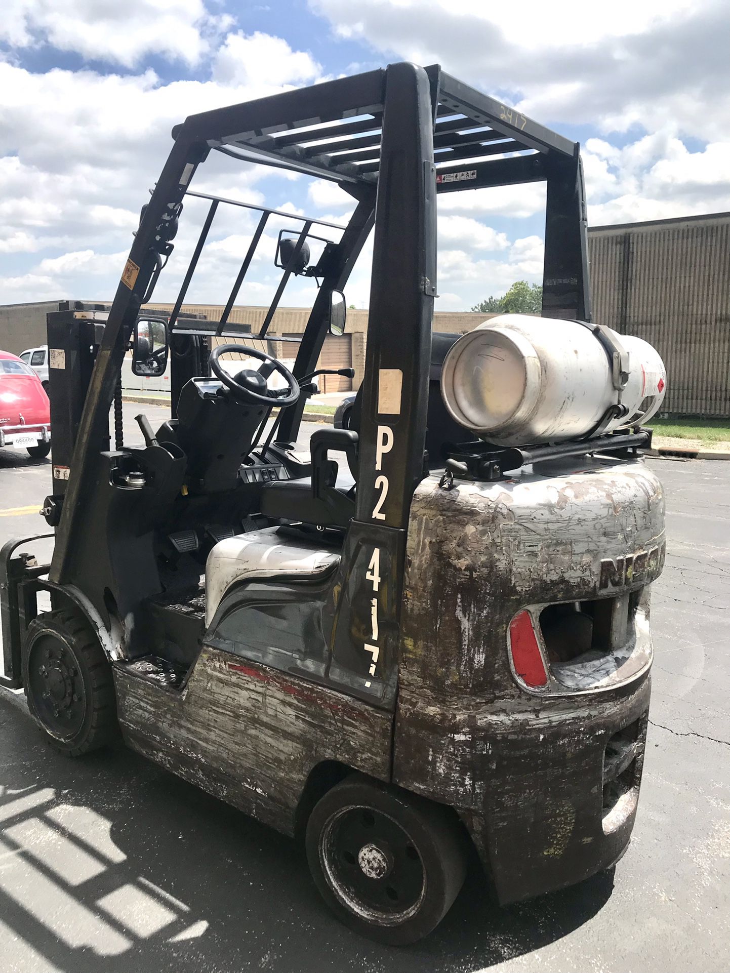 2014 Nissan Forklift In Perfectly Working Condition. Double Stage. Side Shift. Propane. No Leaks, No Issues.