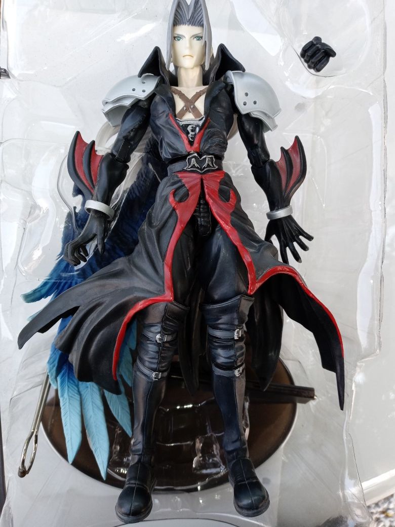 Final fantasy sephiroth kingdom hearts figure