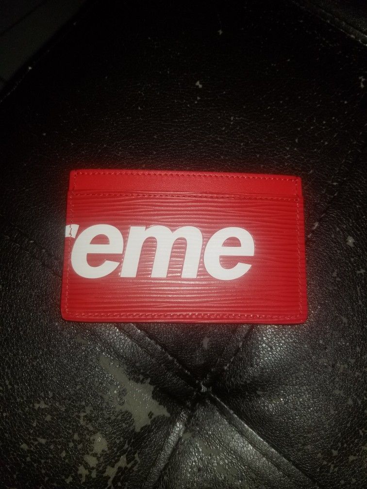 LV SUPREME WALLET