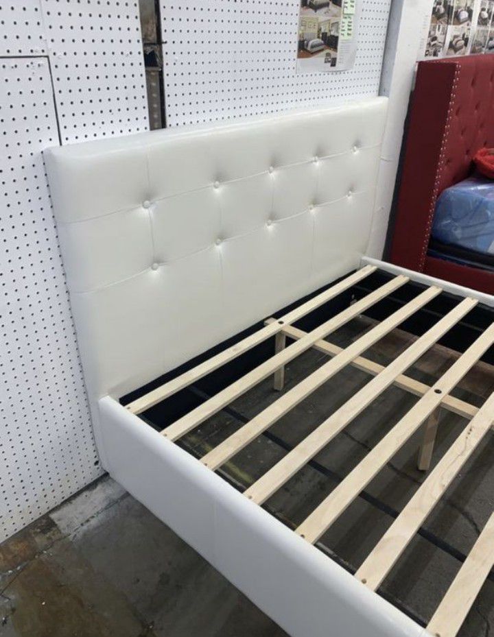 Brand New Full Size White Leather Platform Bed Frame +Storage Drawer 