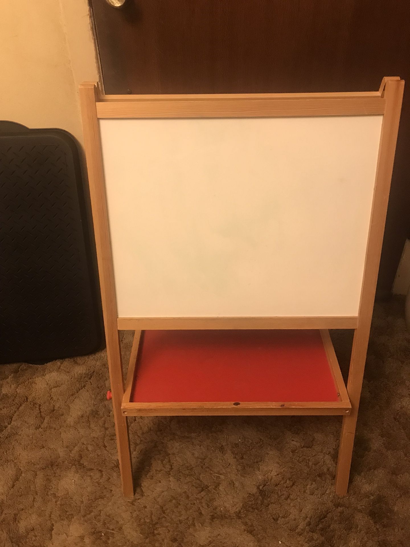 Easel Plus Bag Mermaid Magnetic Dress Up Pieces Complete