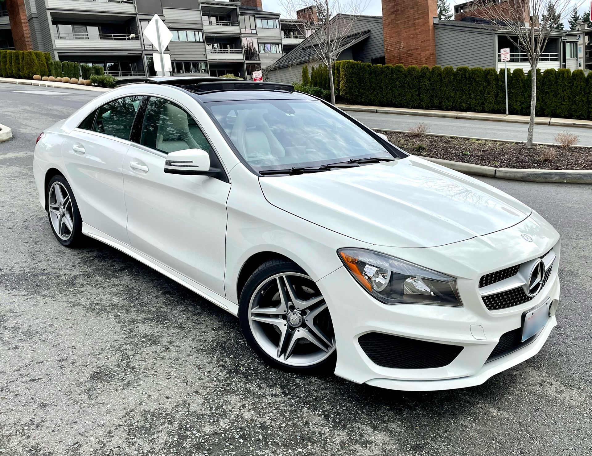 Mercedes Sport Leather Sunroof Low Miles