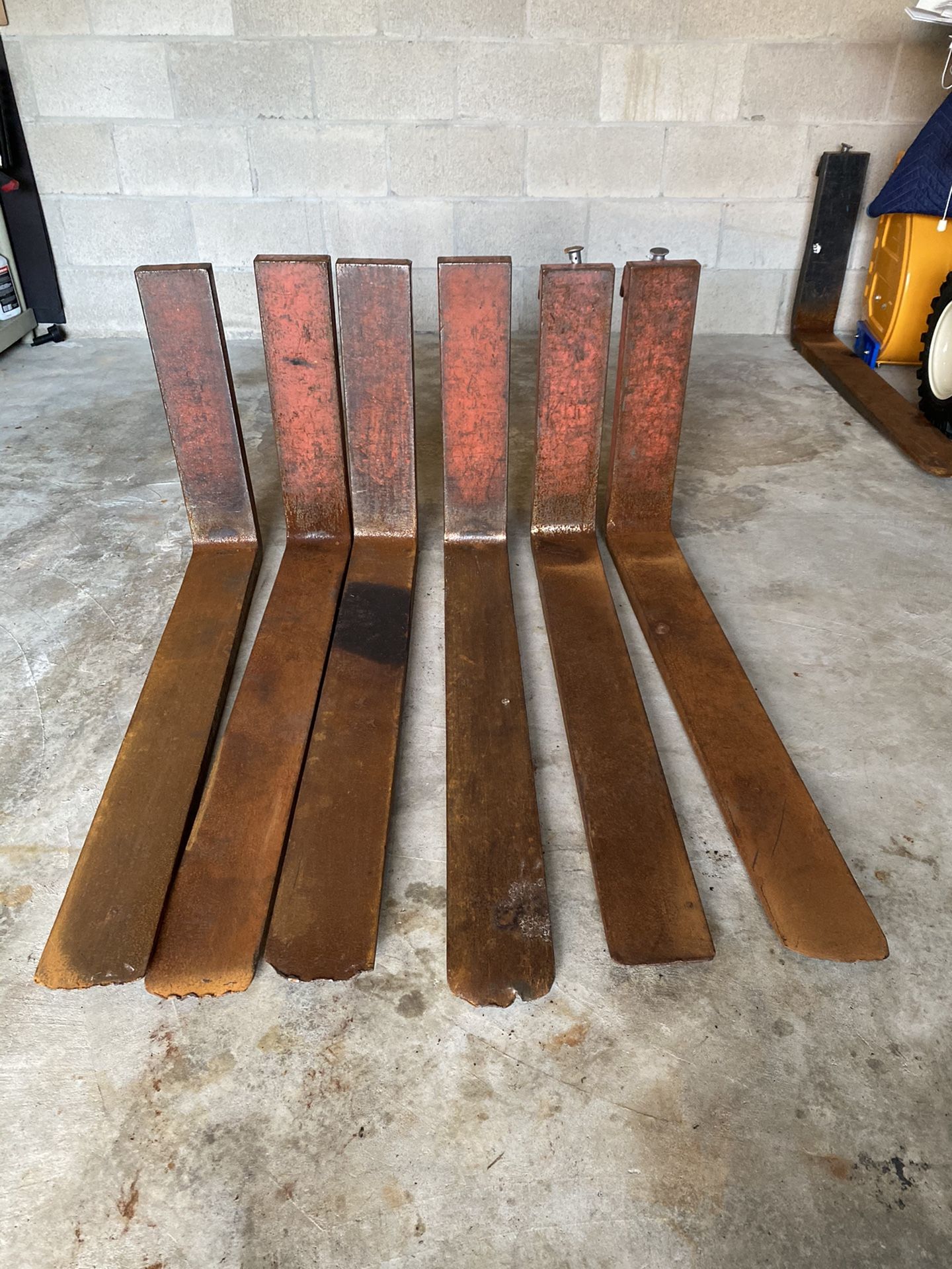 Forklift forks