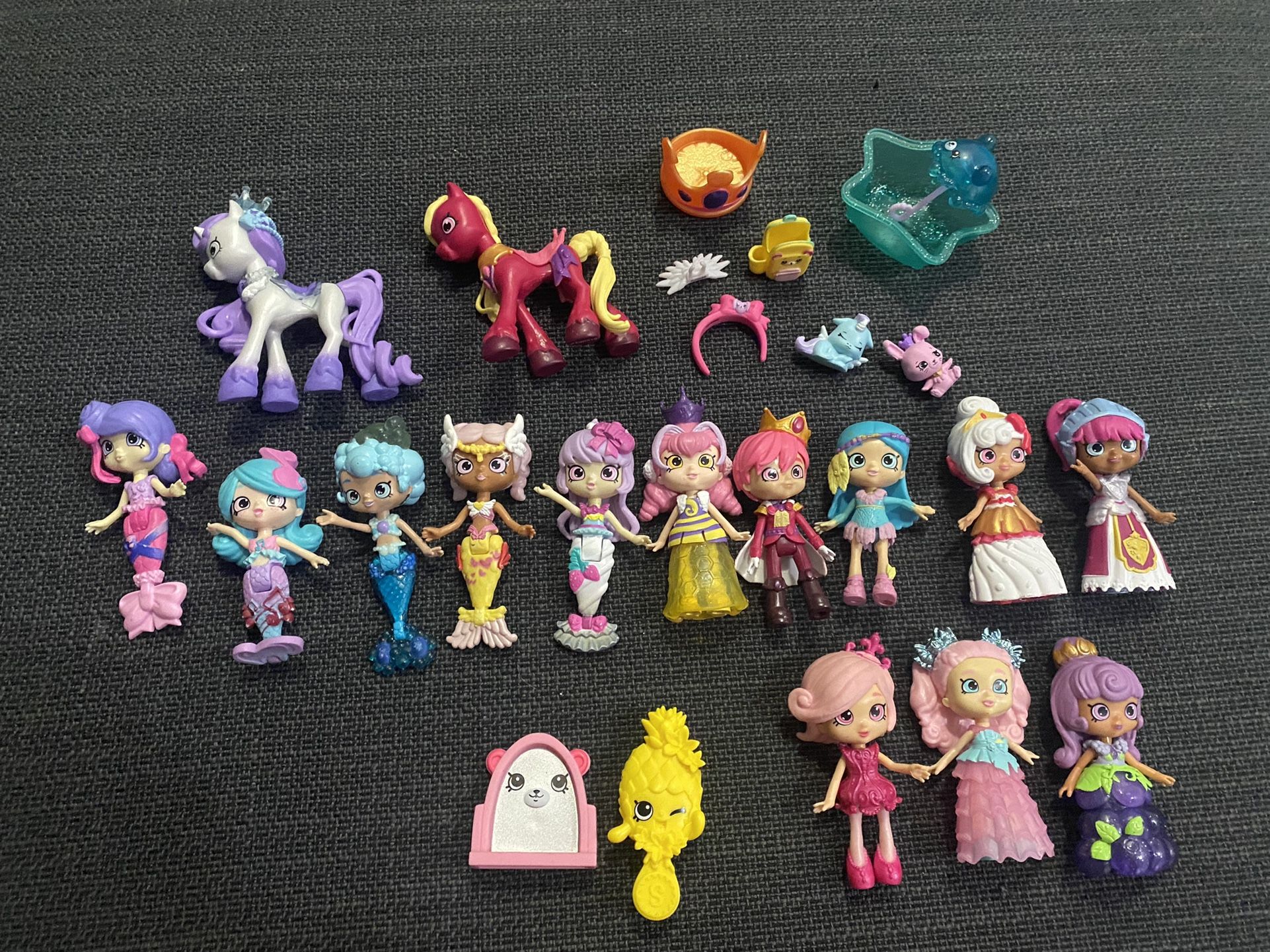 Shopkins Happy Places Dolls