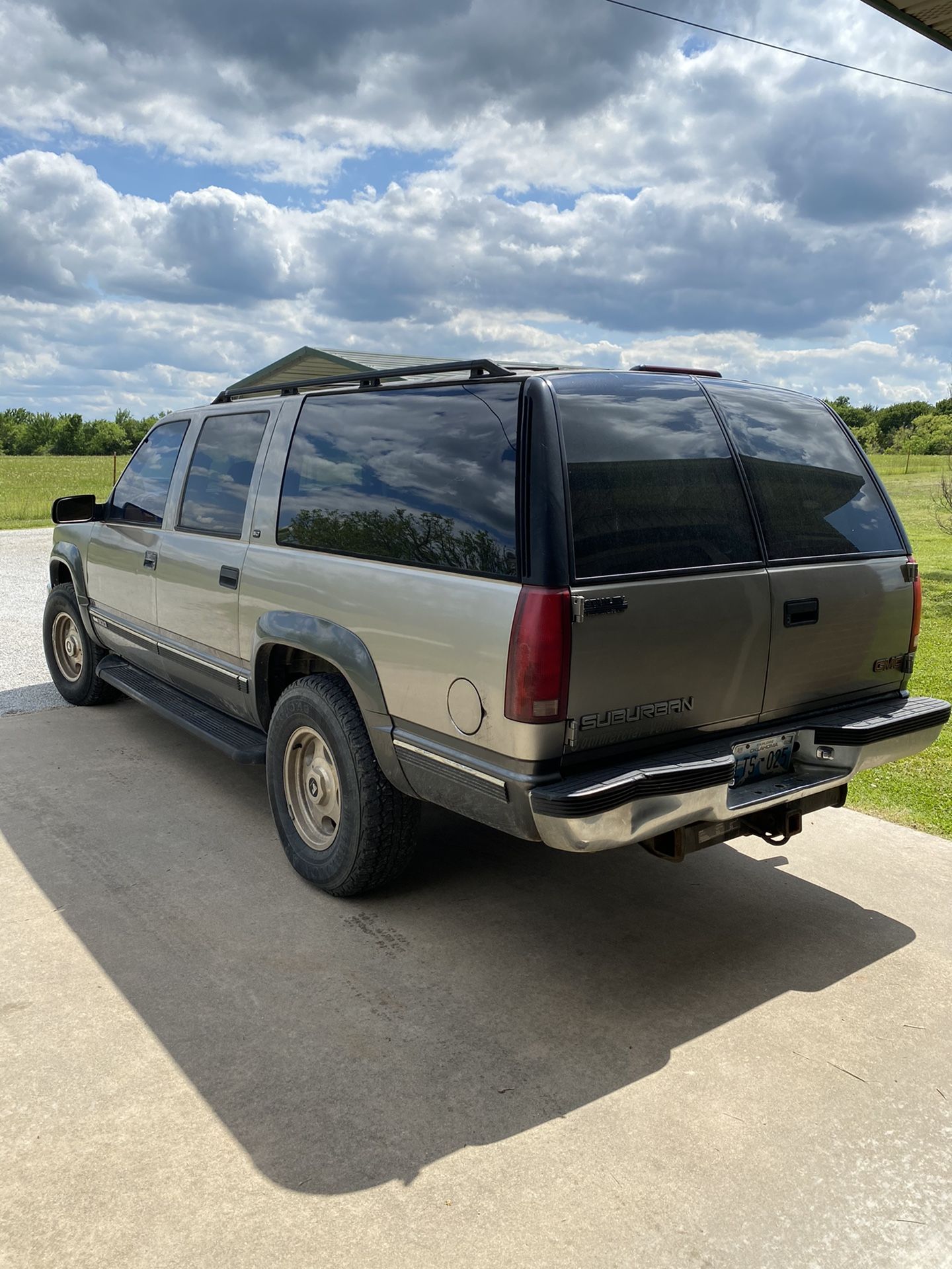 1999 GMC Suburban