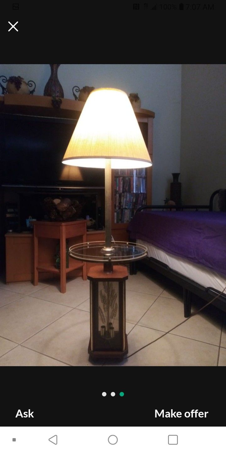 VINTAGE CANDALABRA LAMP