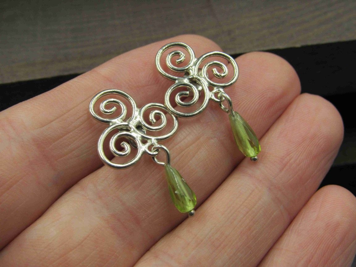 Sterling Silver Triple Swirling Peridot Earrings Vintage Wedding Engagement Anniversary Beautiful Everyday Minimalist Cute Sexy