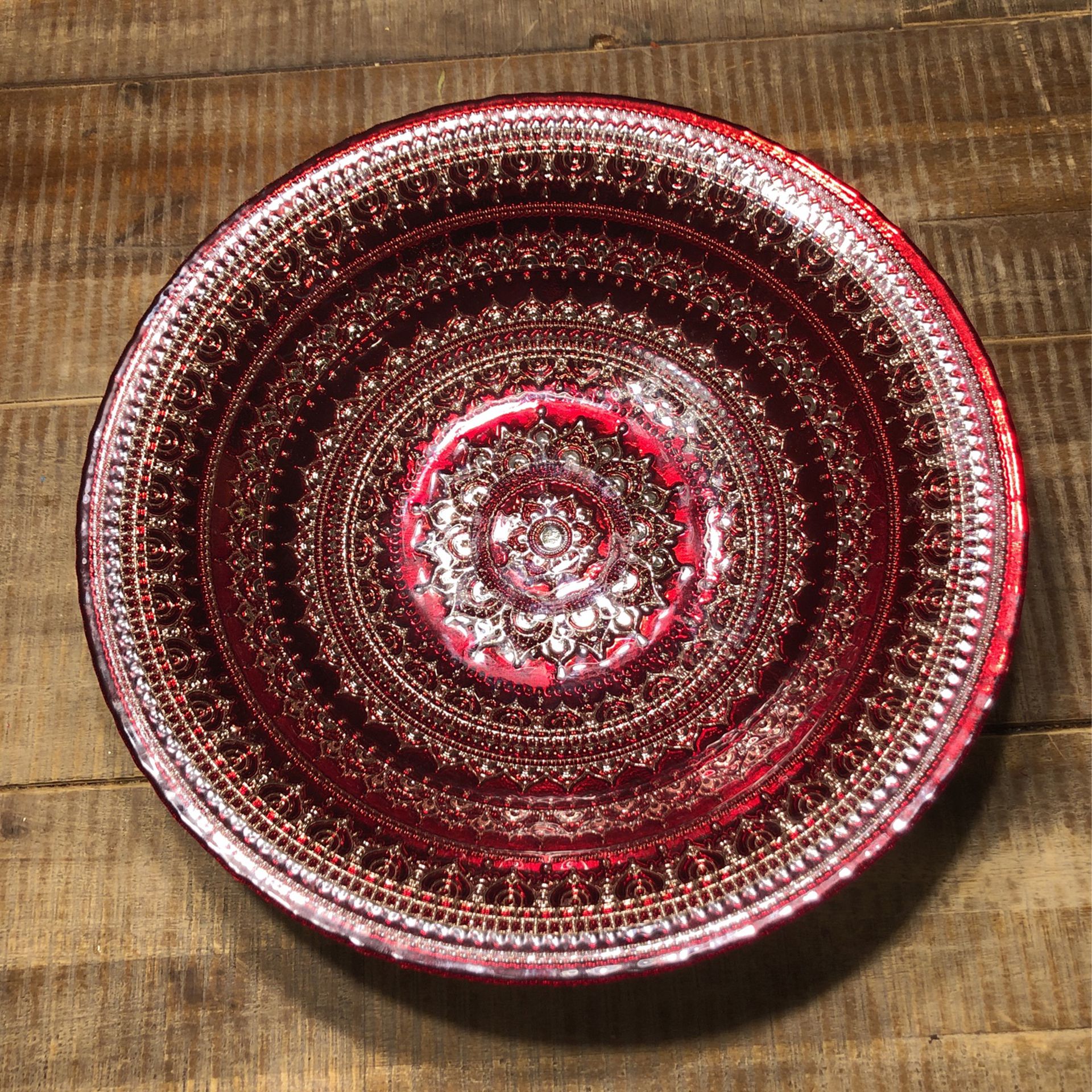 Red/Silver Decorative Bowl