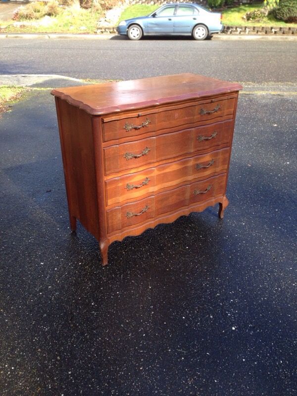 Unique Vintage French Solid Wood 4 Drawer Dresser for Sale in Lynnwood