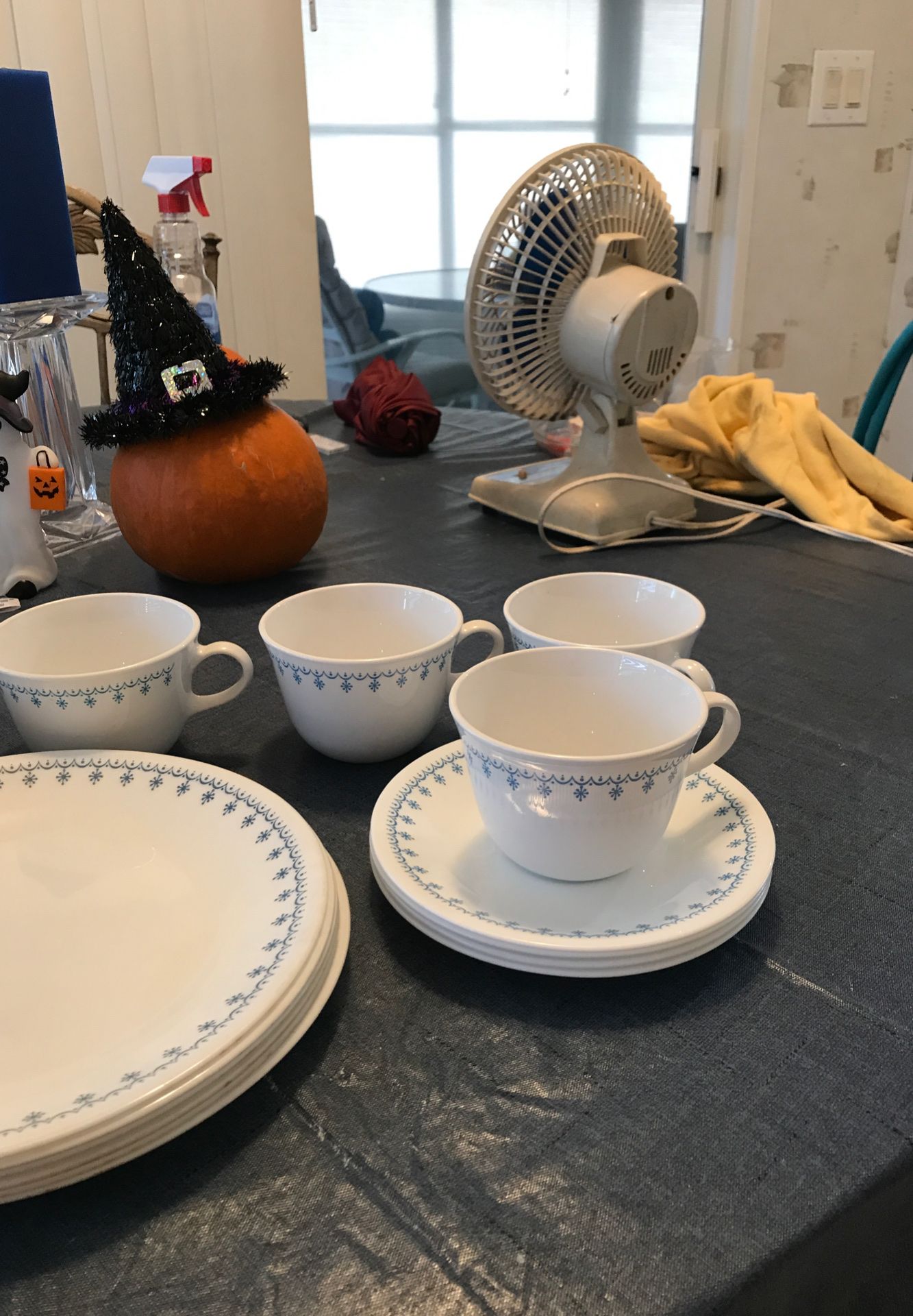 Corelle Boutique evening lattice dinnerware