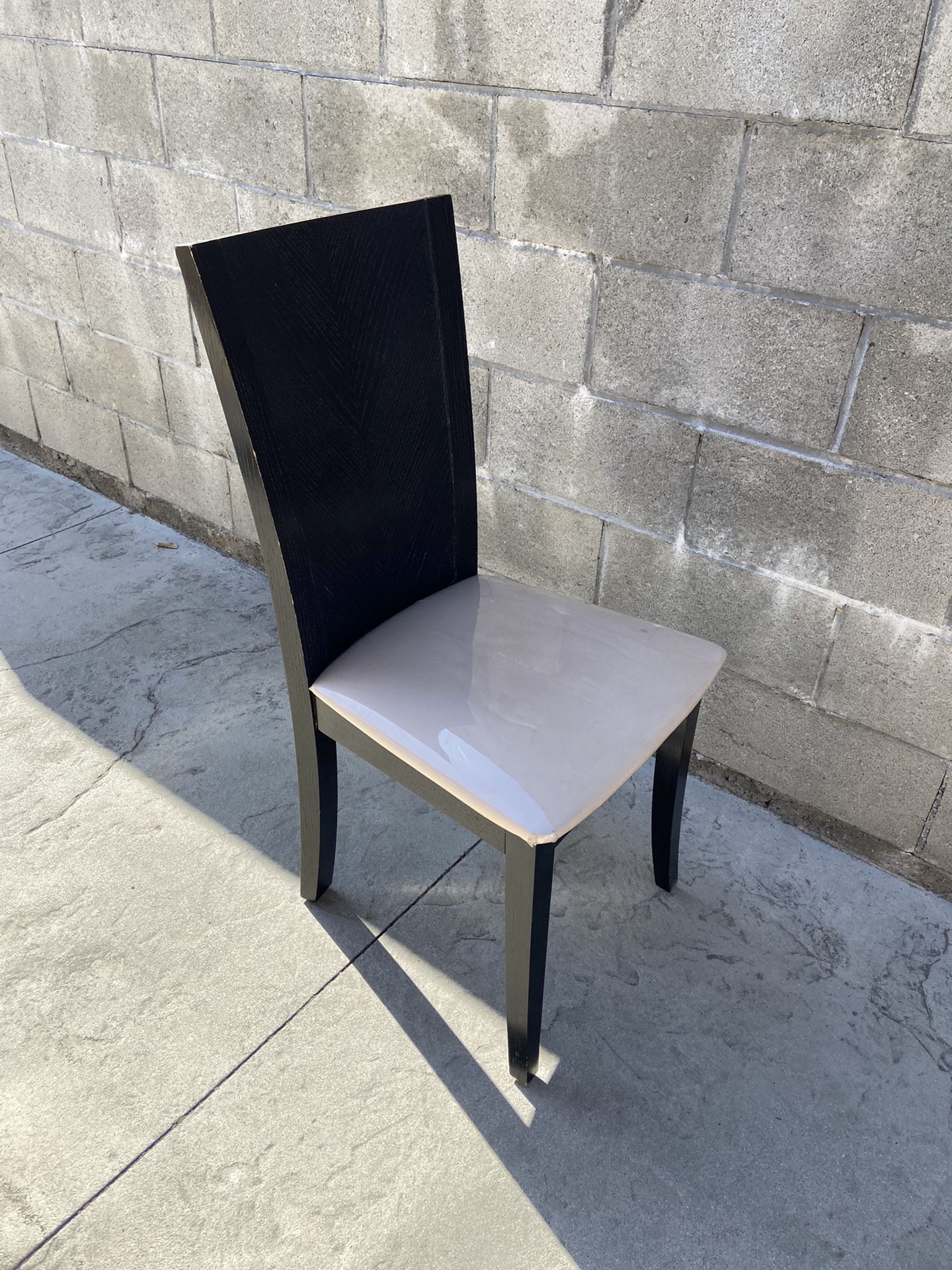 Dining Chair Good Condition