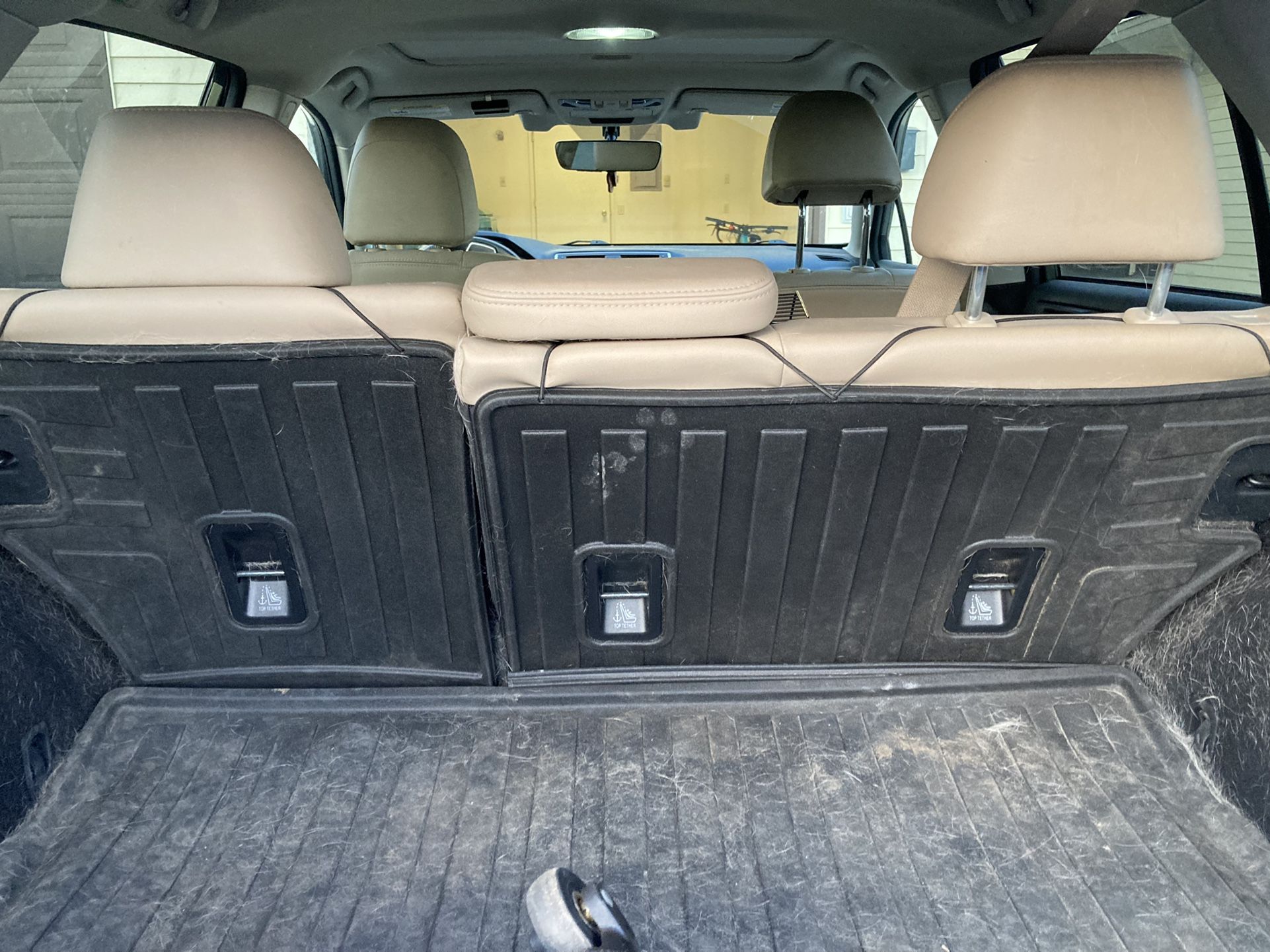 Subaru Crosstrek XV Trunk/beackseat Liners