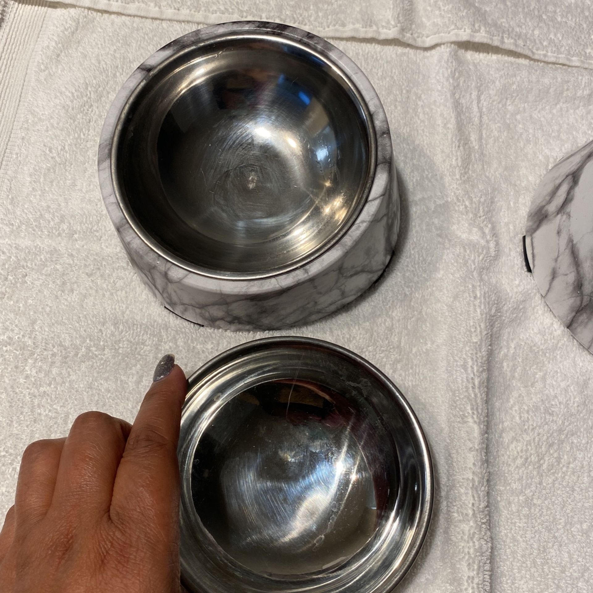 Small Marble Slanted Pet Bowls