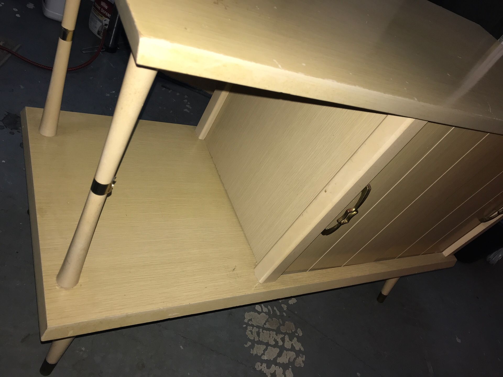 Formica top table