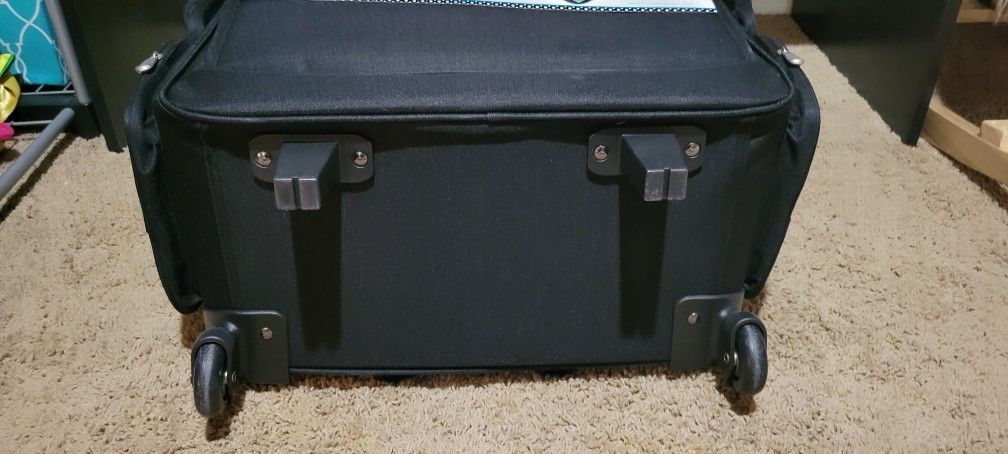 Arts & Craft Roller Bag Storage for Sale in Tucson, AZ