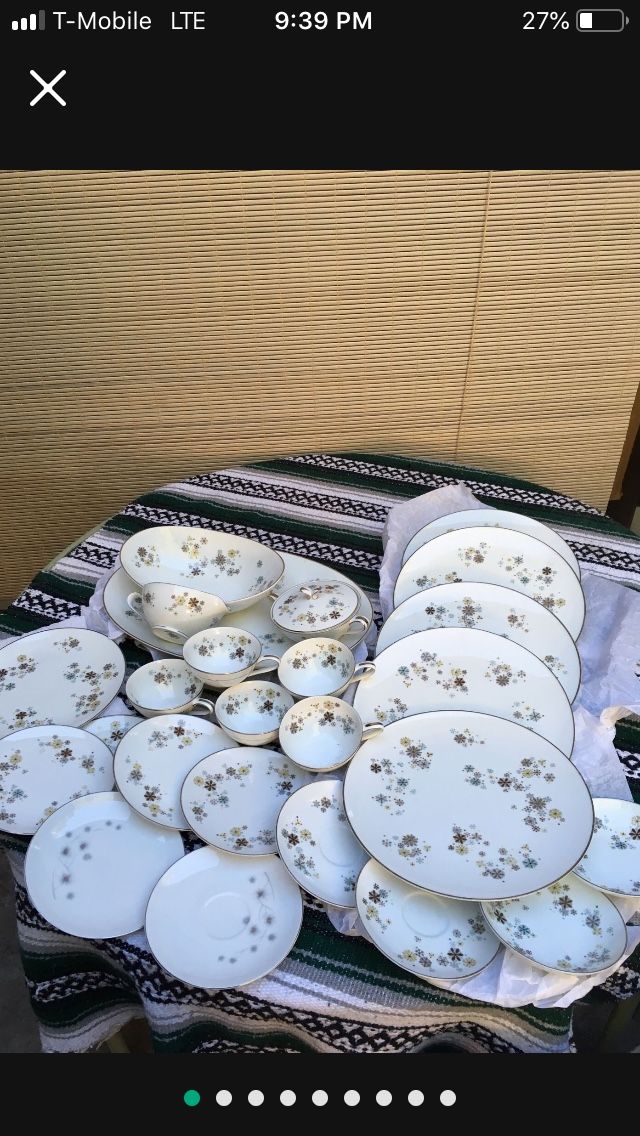 24 piece Noritake China set