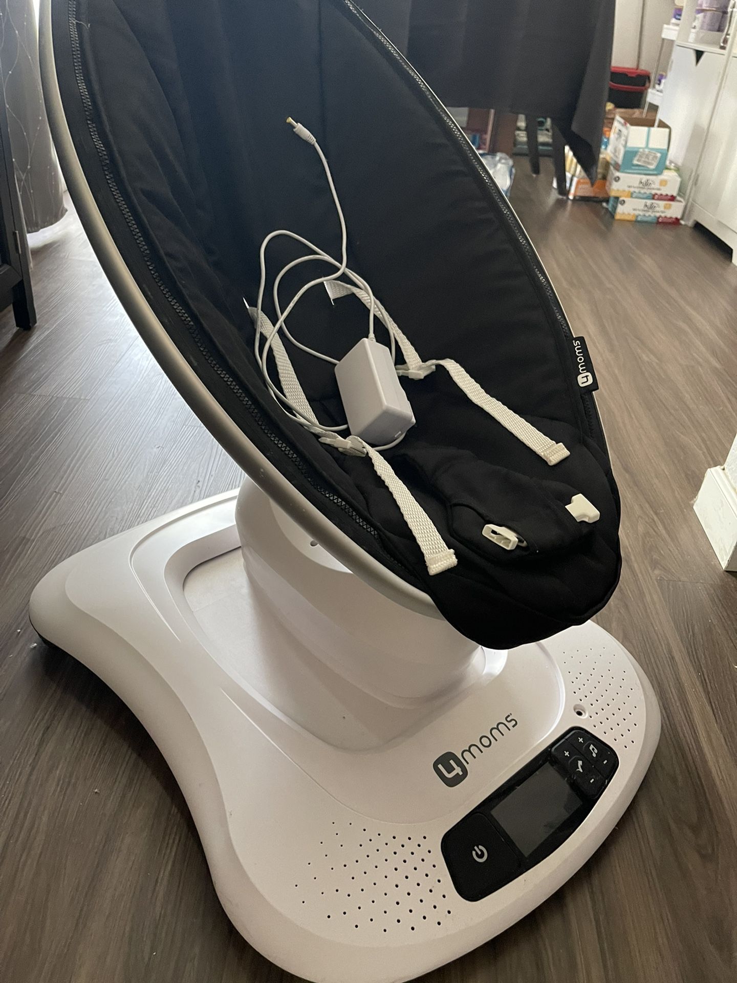 Mamaroo Baby Swing
