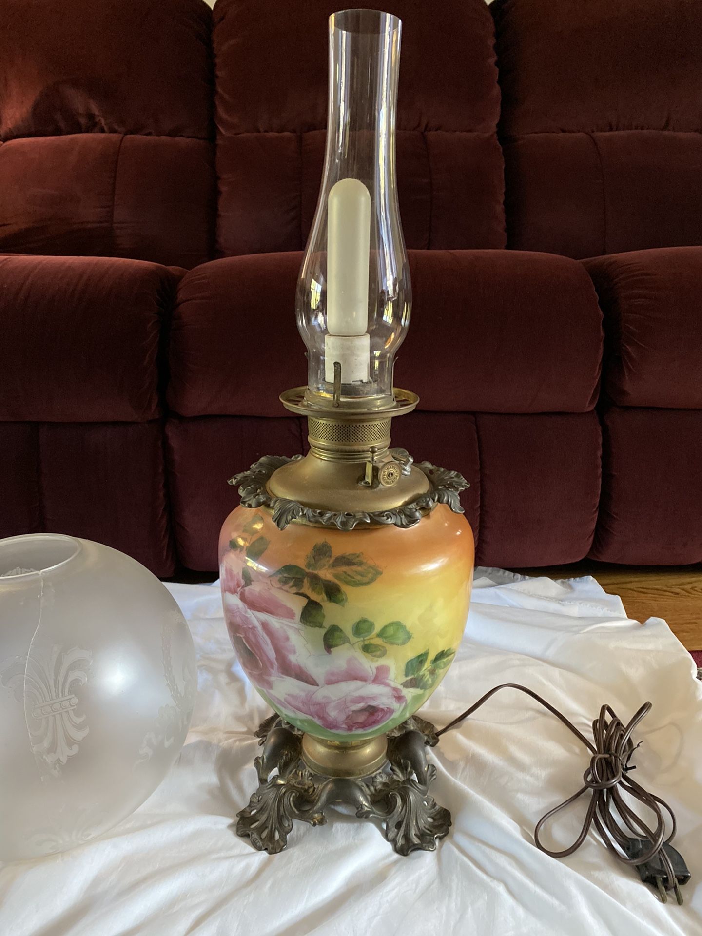 Gone with the Wind Hurricane Lamp