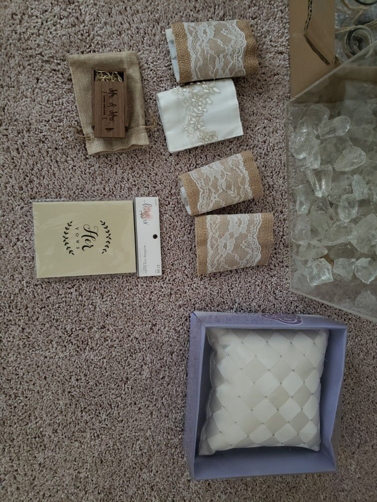 Rustic Wedding Decorations