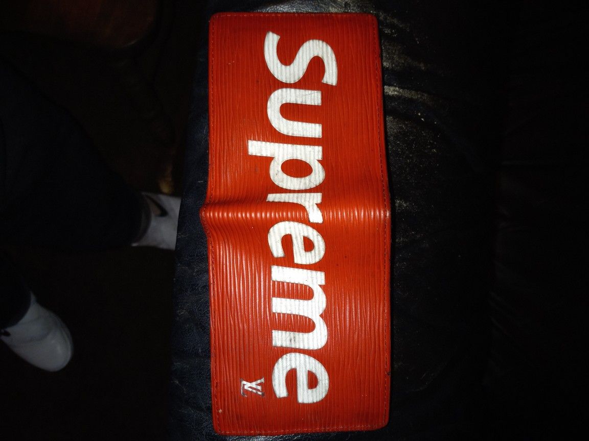 Supreme Wallet