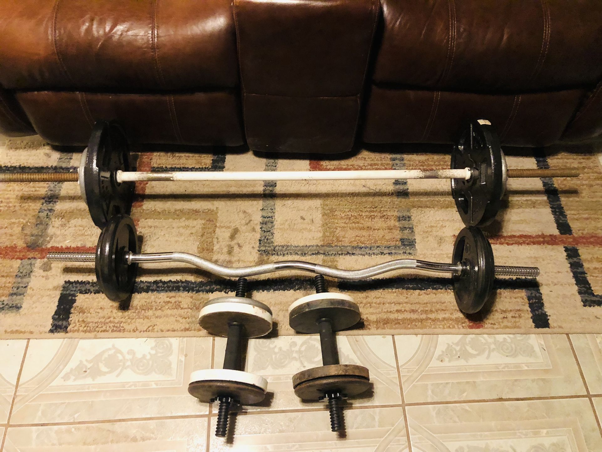All (2)25lb., (2) 10lb., & (14) 5lb. Weights with Curl Bar & Dumbbells 💪 $240 OBO