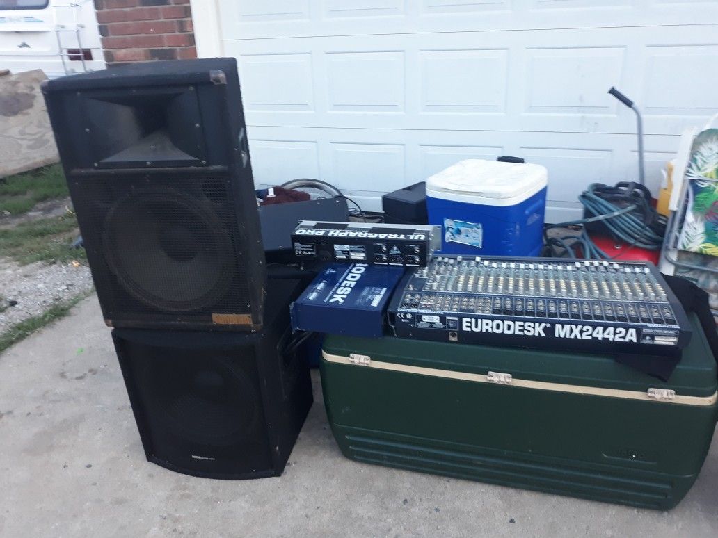 MUST SELL MAKE OFFER