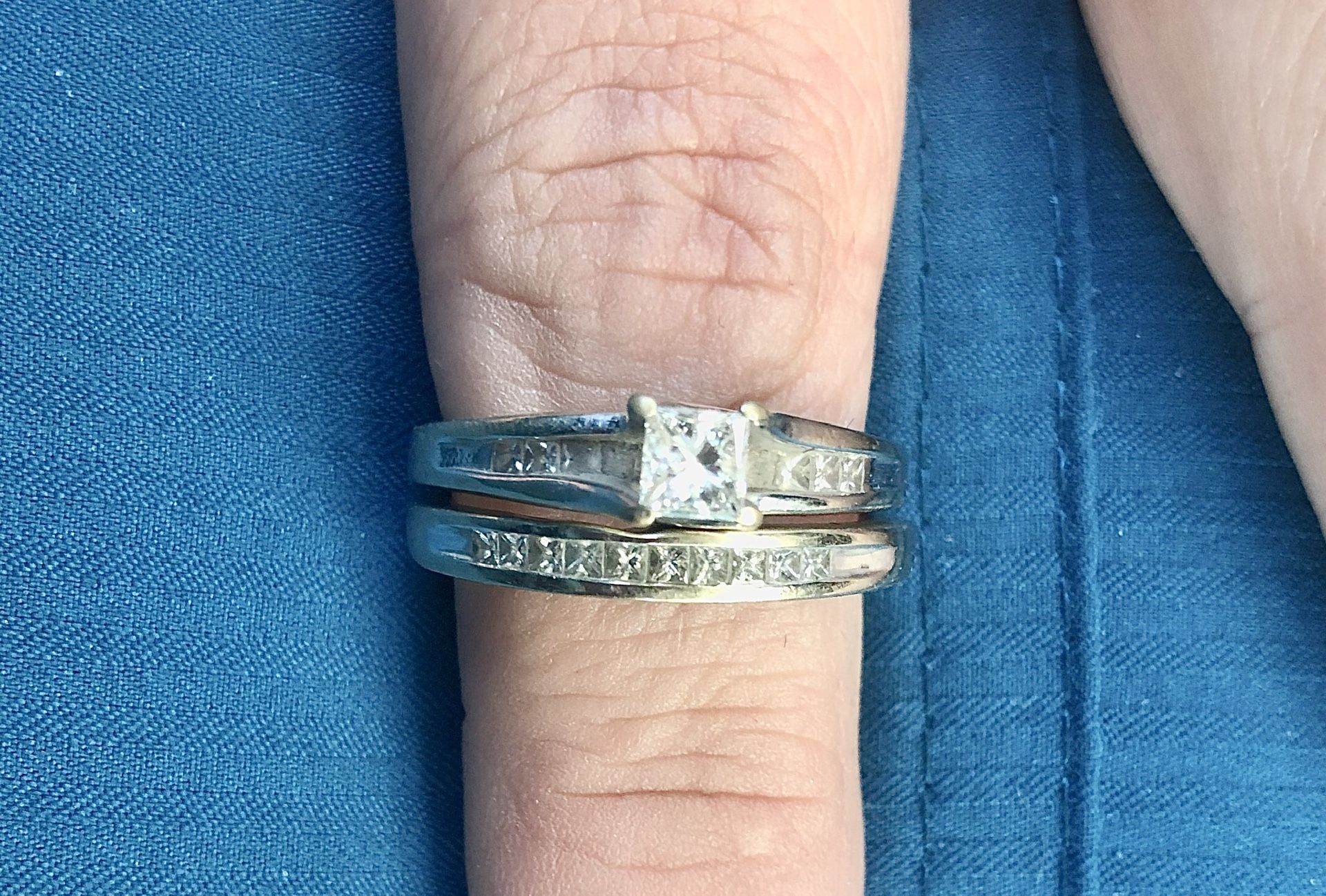 Diamond Engagement ring and wedding band set.