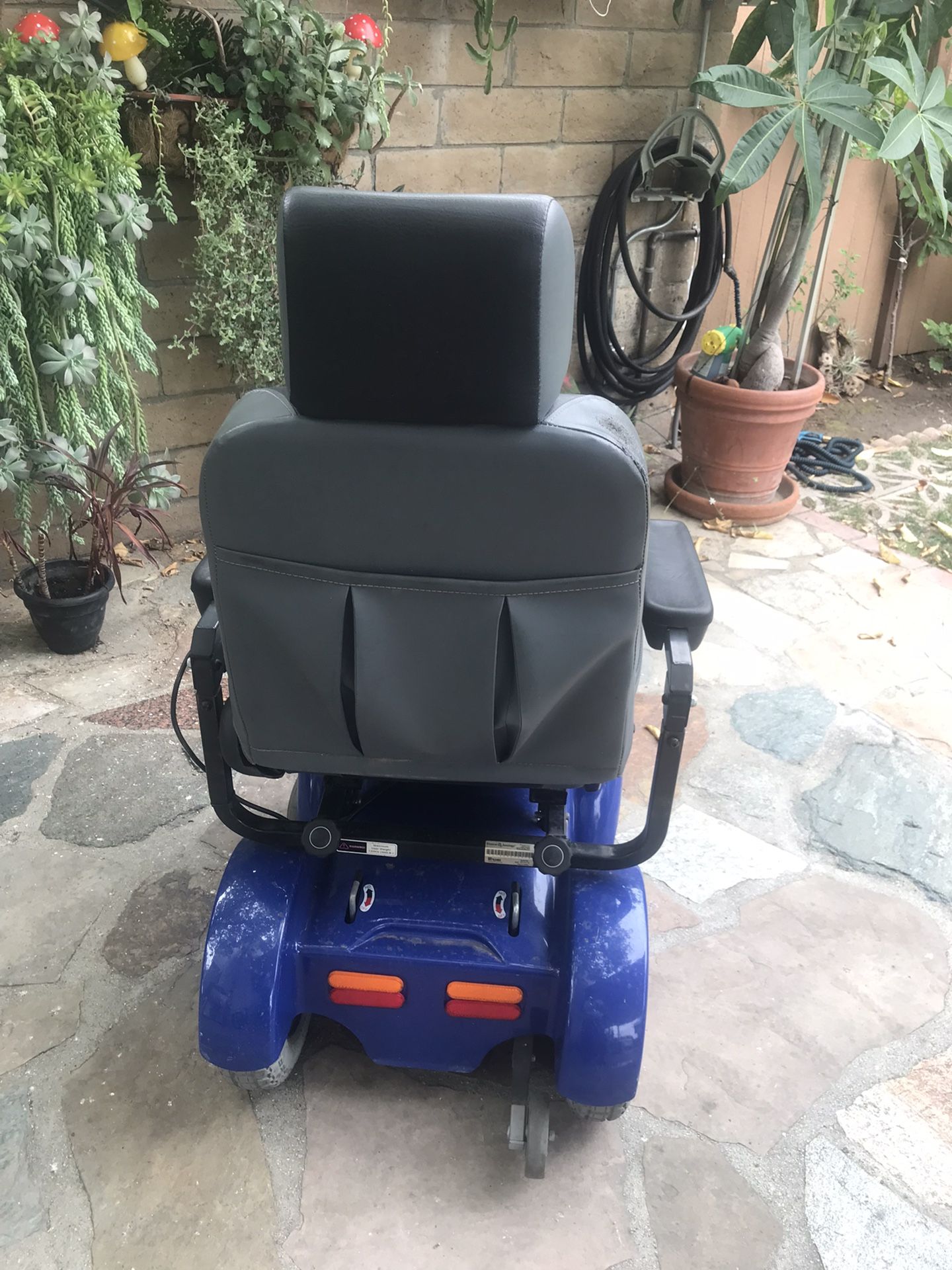 Electric wheelchair Power wheelchair
