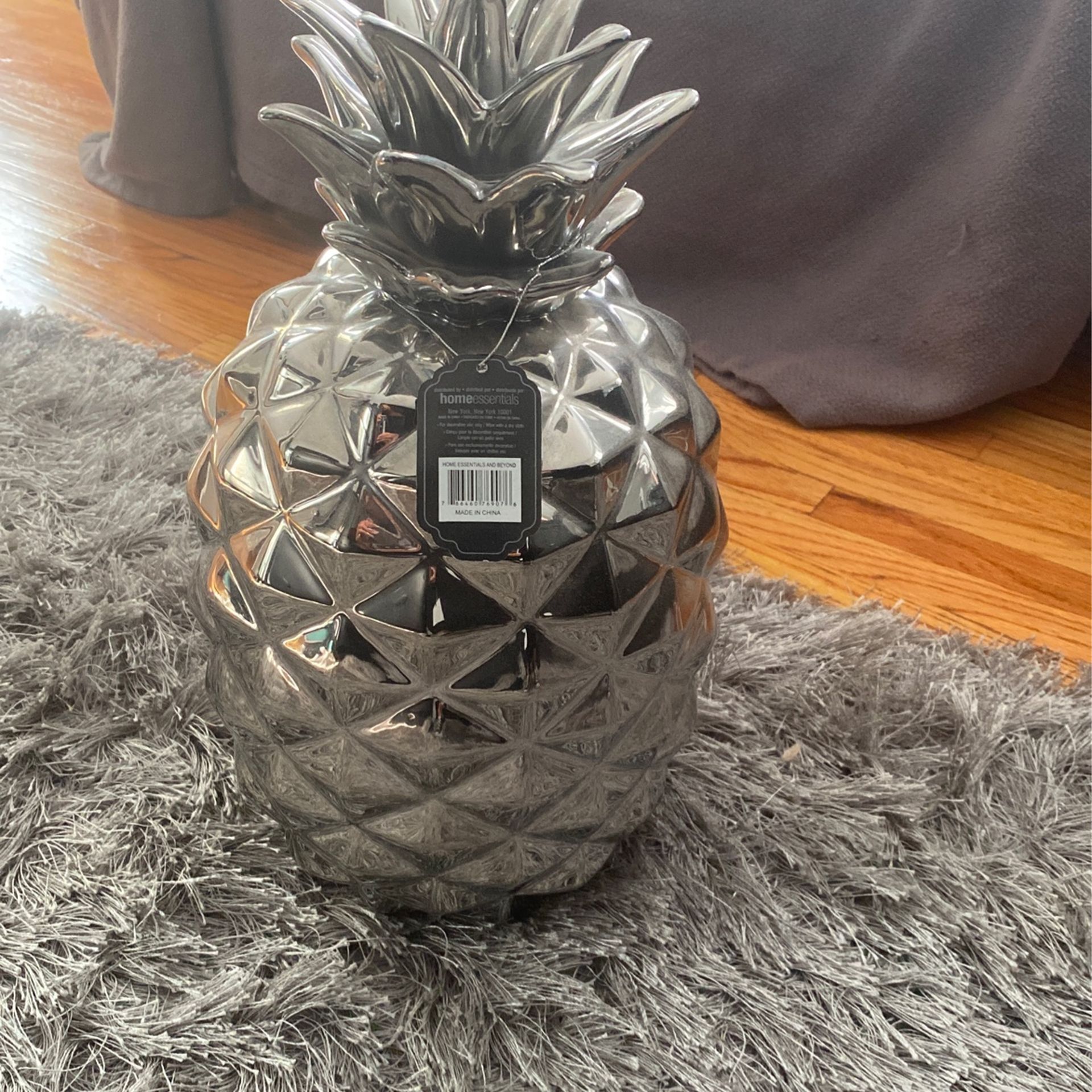 Pineapple Decoration