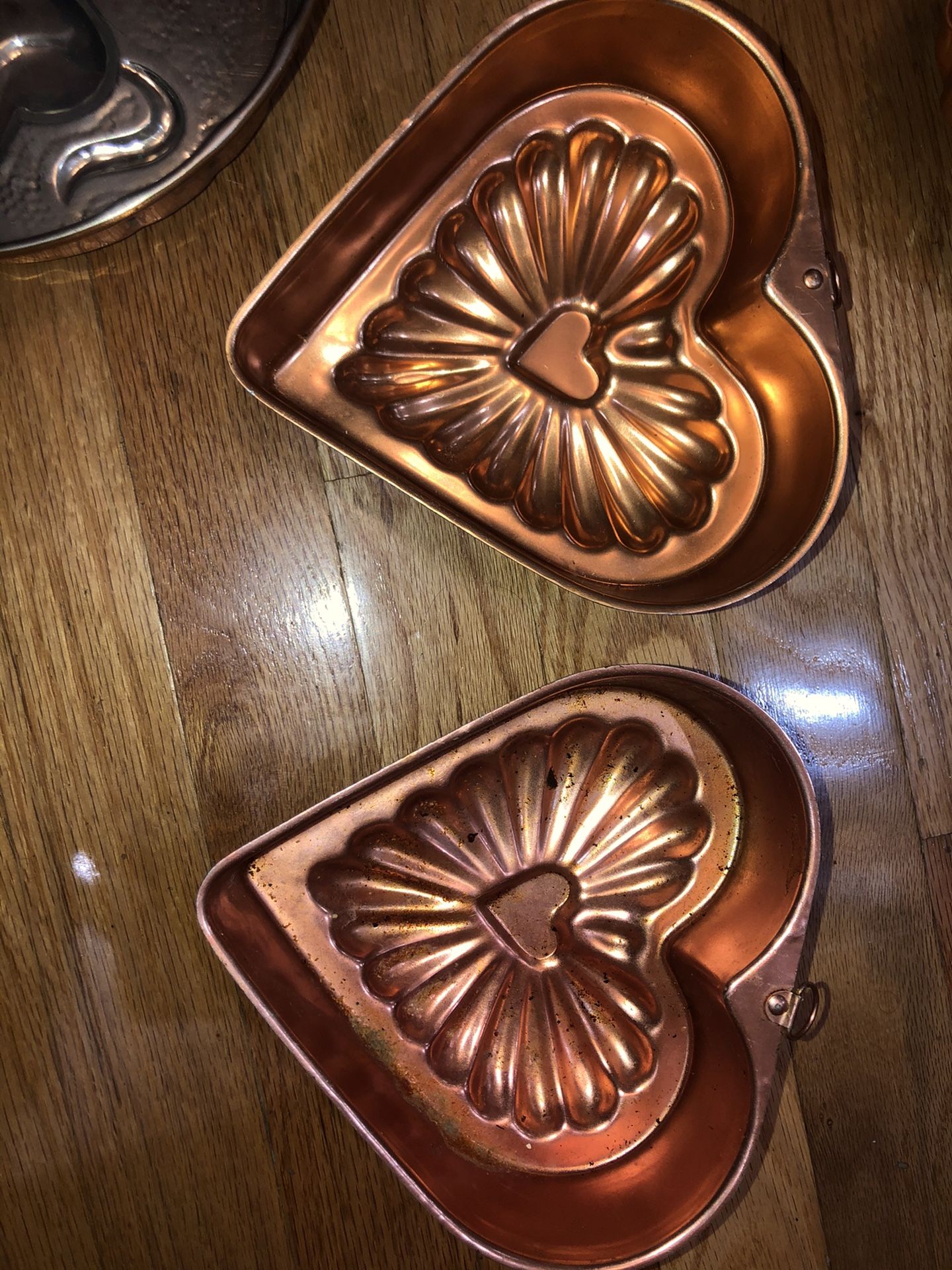 12 piece Copper Kitchenware Cooking, Baking & Decoration Set, Pot Pan Baking Bundt Cake, etc
