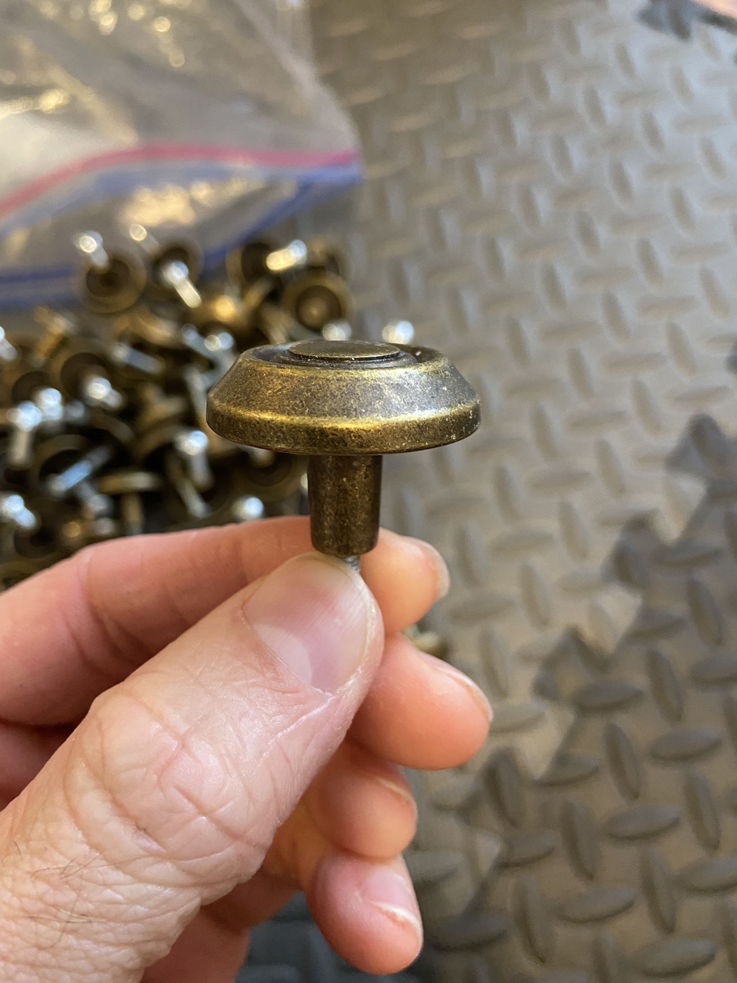 50 Cabinet Knobs / Pulls - Kitchen, Bathroom, Etc..