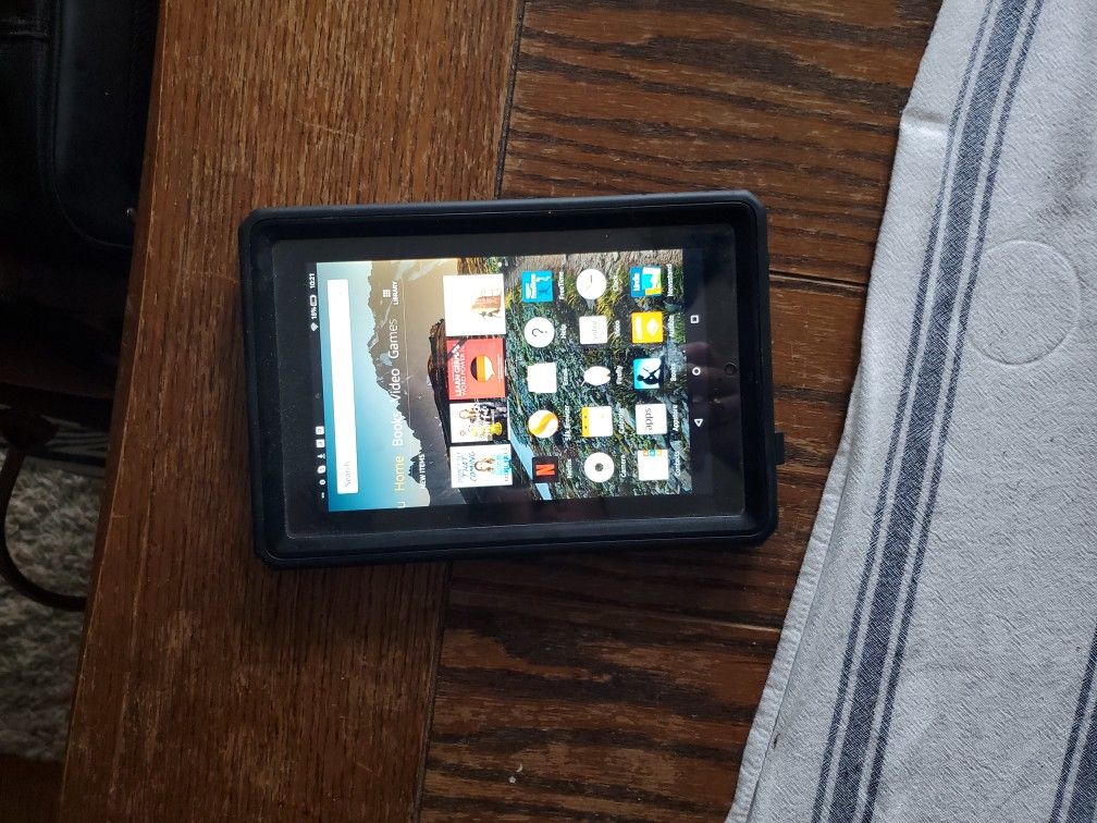 Amazon Kindle HD 7 4th Edition
