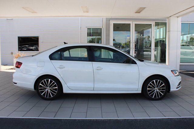 2017 Volkswagen Jetta