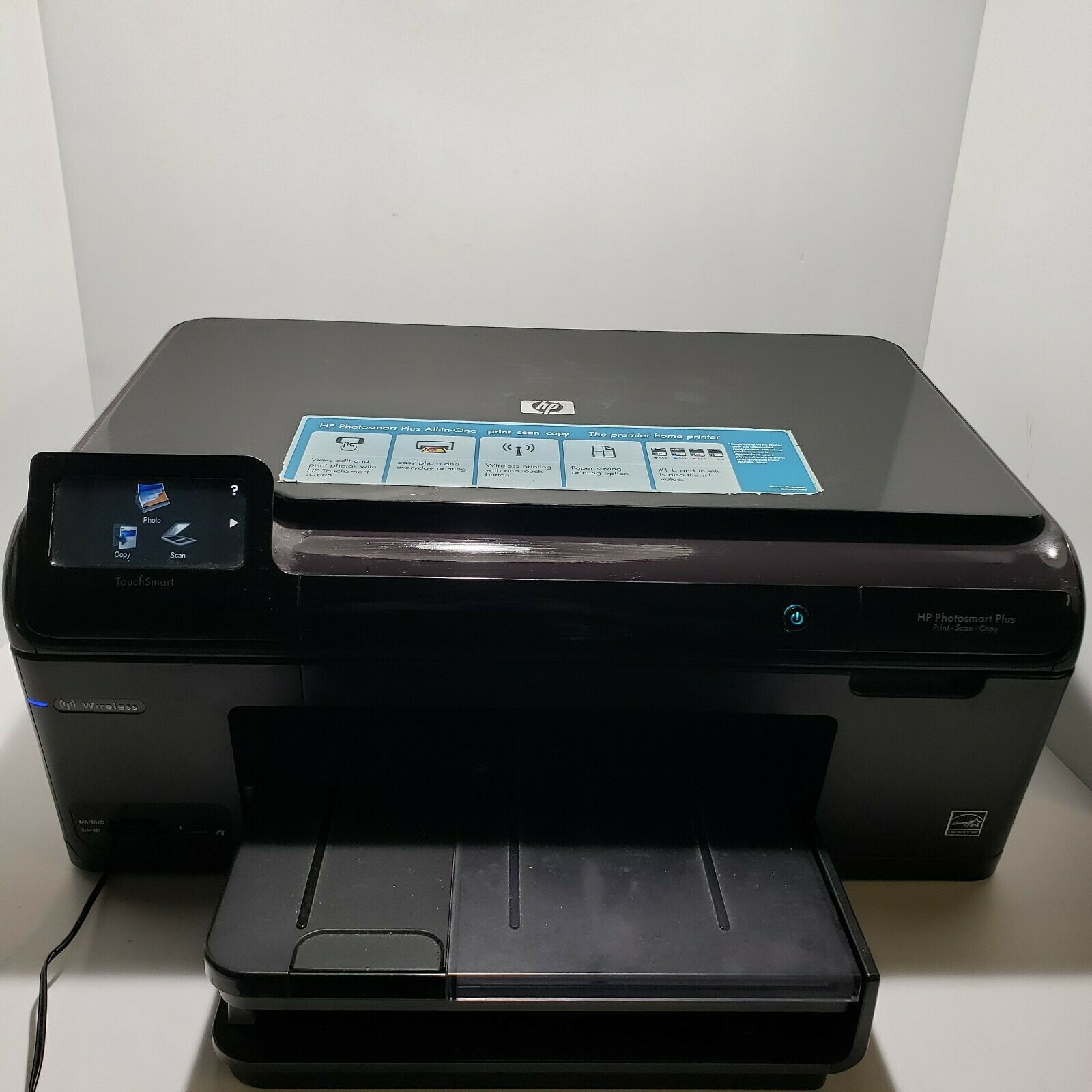 Standard Wired HP Photosmart Printer - FREE INK AND PAPER included (Pickup in Greenville NC)
