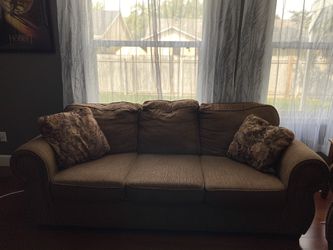 Southport couch/loveseat Thumbnail