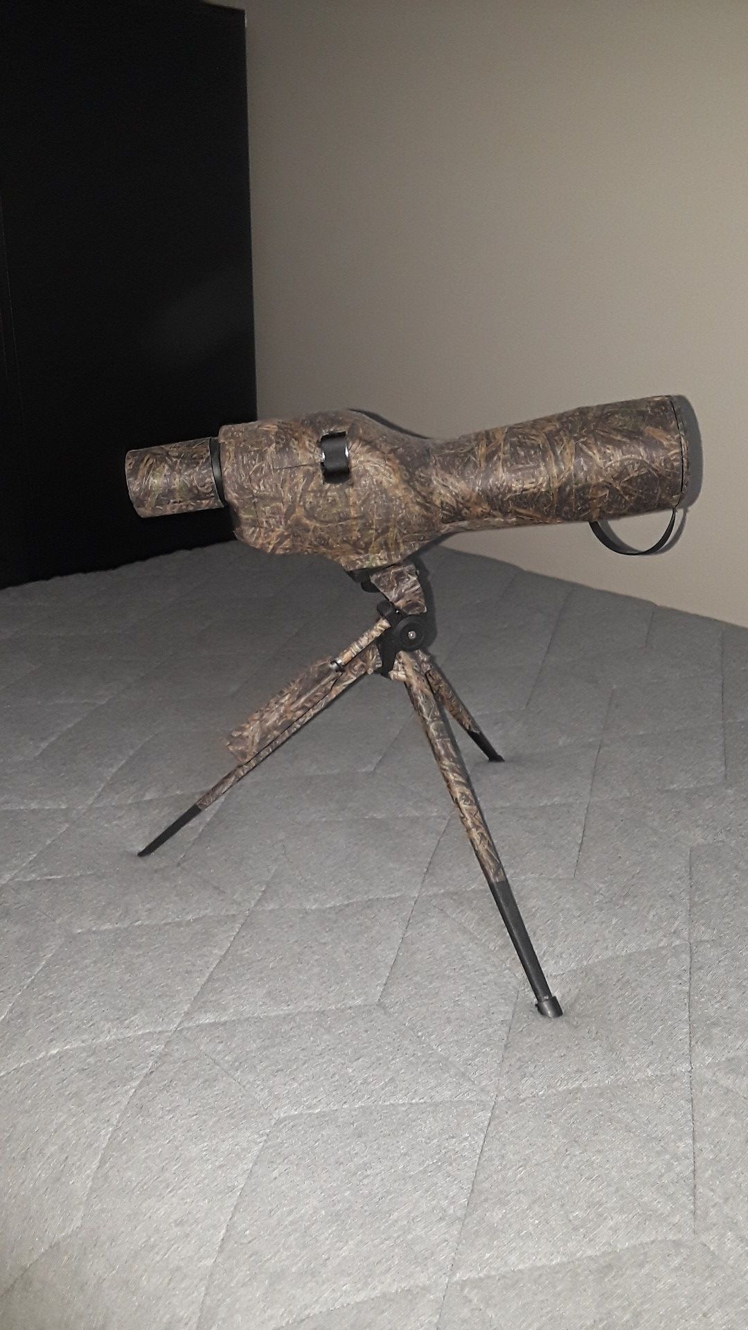 Hunting,Spotting Scope good condition well maintained with camo tape cover