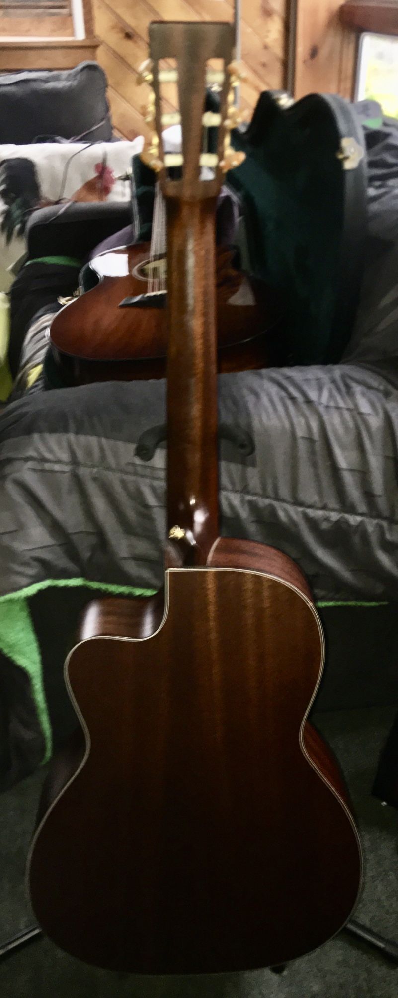 Martin 000-N Cutaway, Classical Nylon