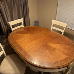 Kitchen Table With Chairs Thumbnail