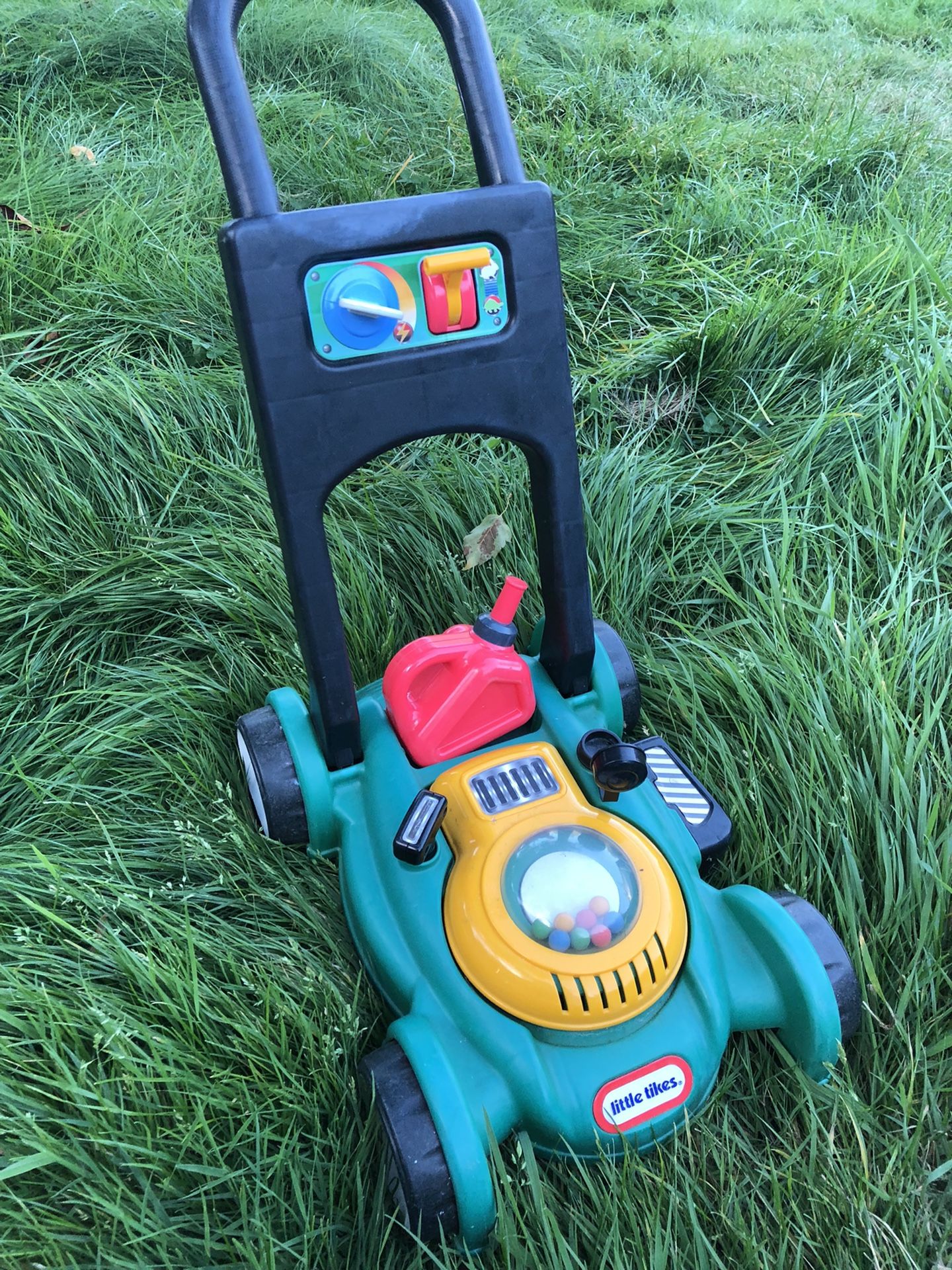 Little Tikes Lawn Mower