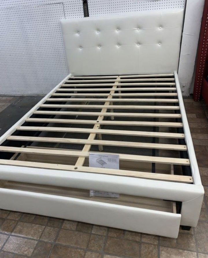 Brand New Full Size White Leather Platform Bed Frame +Storage Drawer