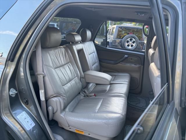 2005 Toyota Sequoia