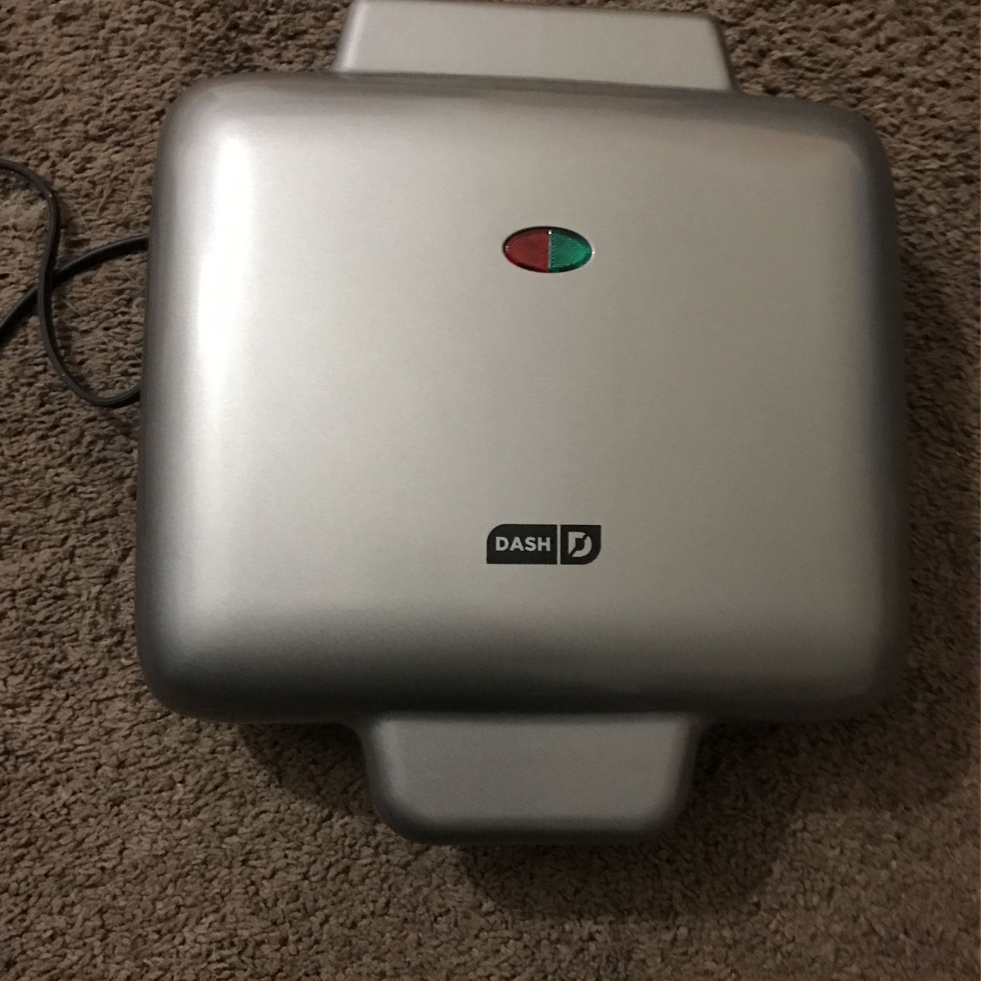 WAFFLE MAKER ''DASH''
