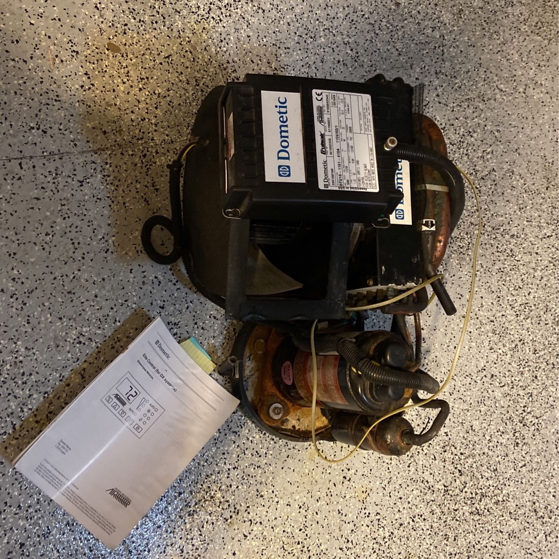 Domestic Marine A/c 16000 115 V